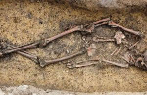 El cementerio vikingo en Dinamarca con esqueletos excepcionalmente conservados