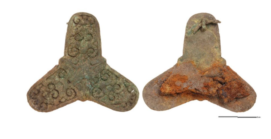 Piezas de la cultura vikinga halladas junto a los cadáveres hallados en Dinamarca.